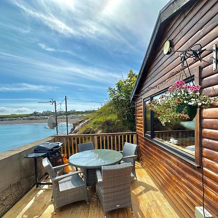 Cosy Portmor Log Cabin- Sea Views, Deck & Relaxation Malin Head Екстериор снимка